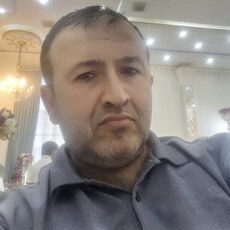 Артём
