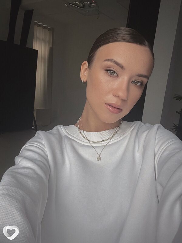 Яна