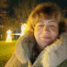 Валя