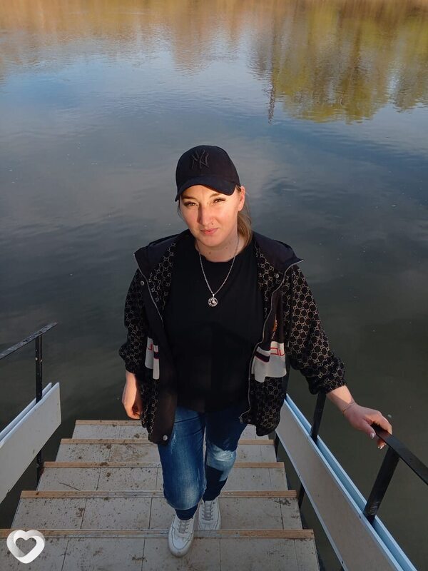 Юля