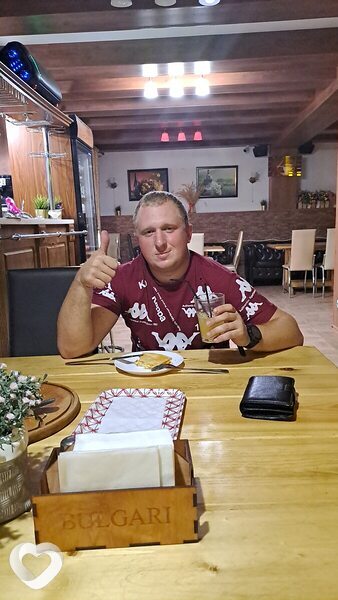 Геннадий