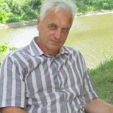 Максим