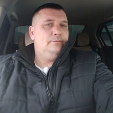 Артём