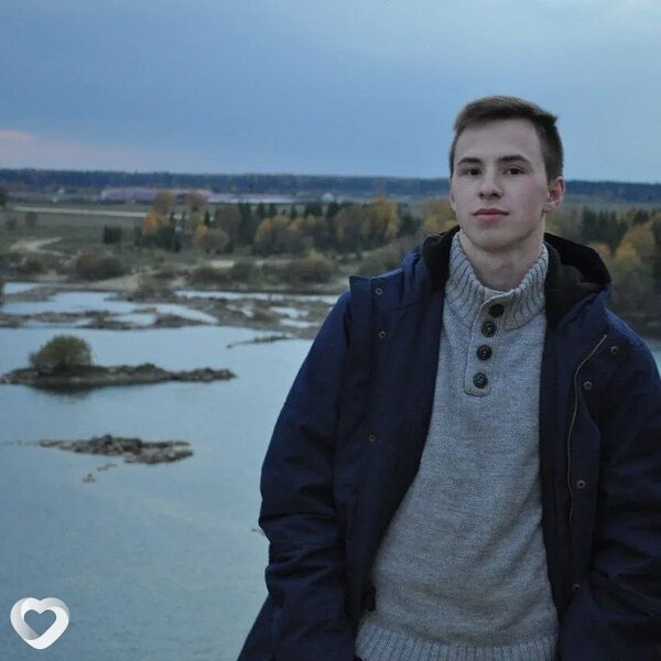 Женя