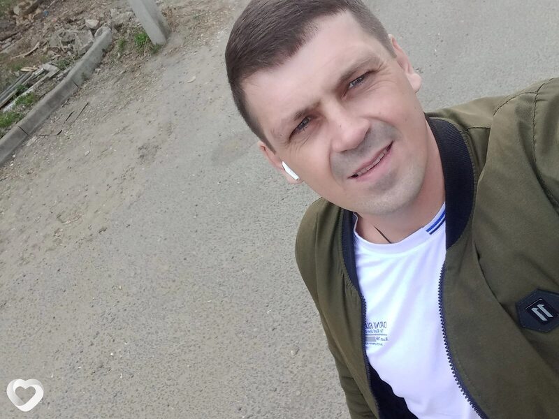 Женя