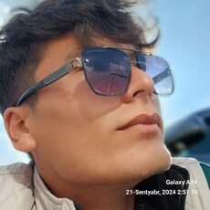 Юрий