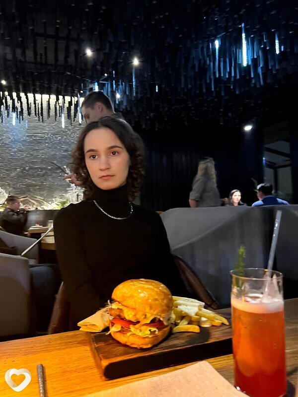 Ева