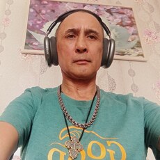 Толя