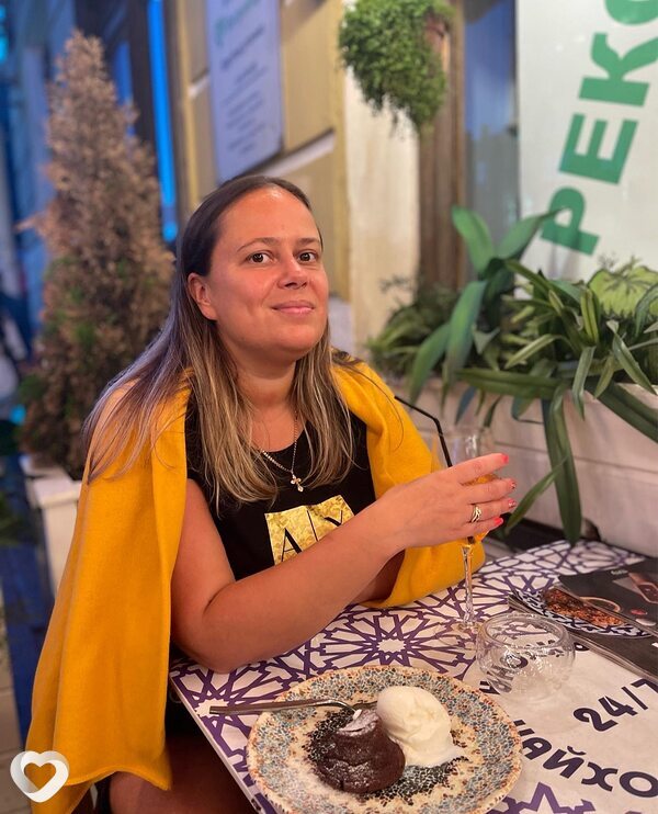 Ева