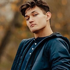 Леонид
