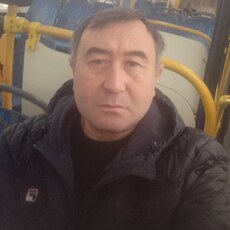 Артём