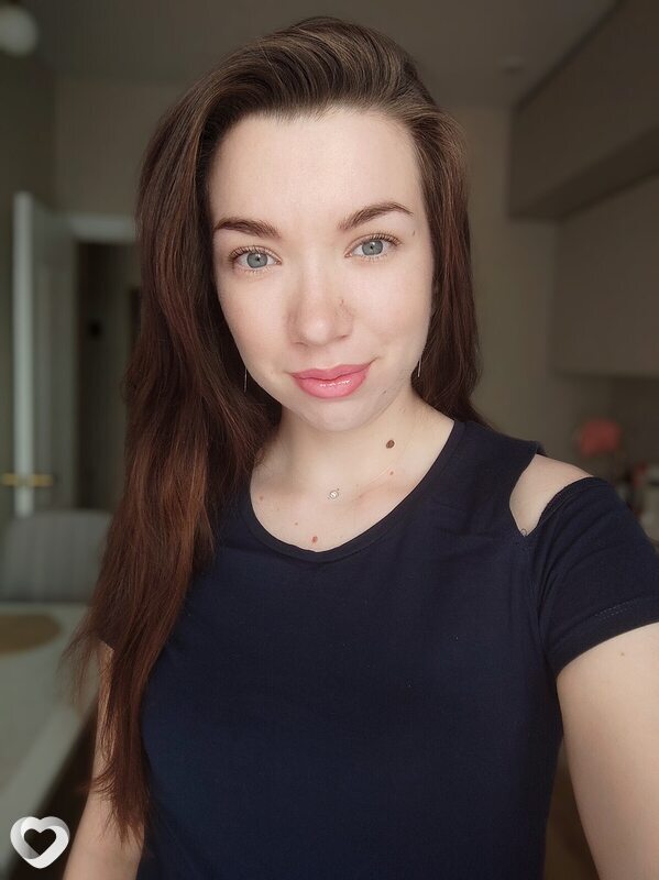 Аня