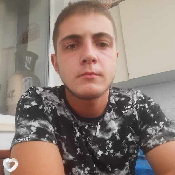 Виктор