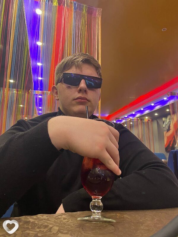 Толя