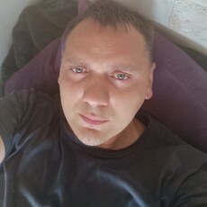 Валя