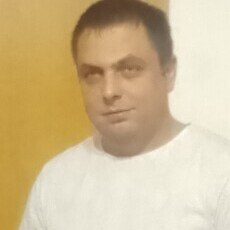 Юрий