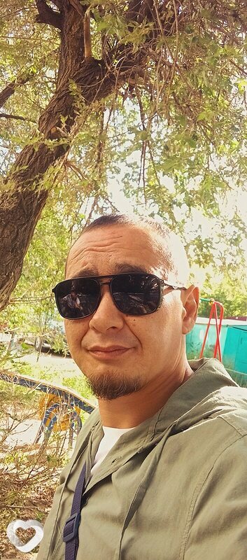 Женя