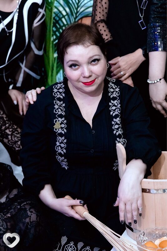 Дина