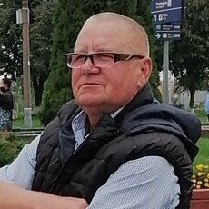 Виталя