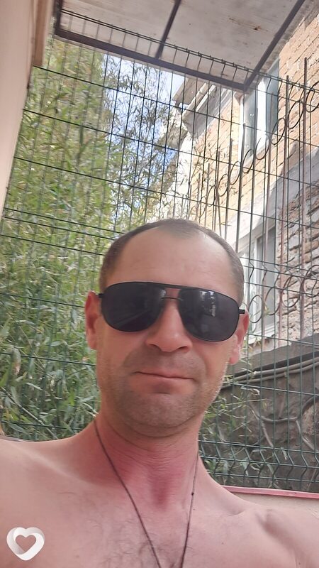 Толя