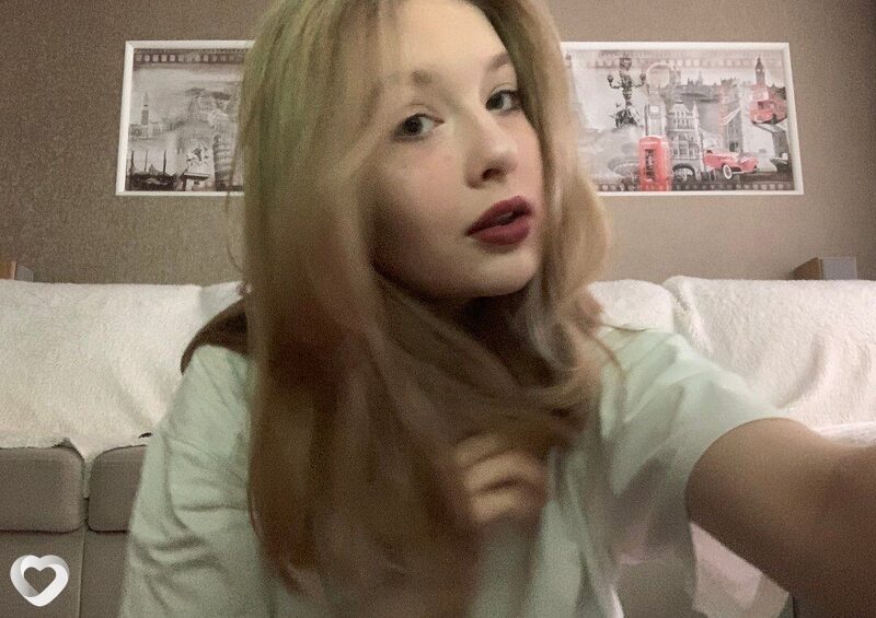Ева