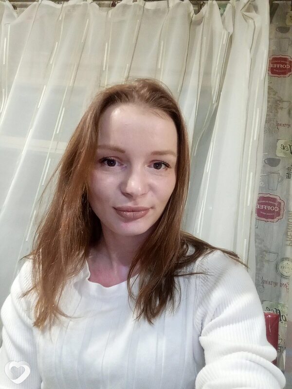 Оля