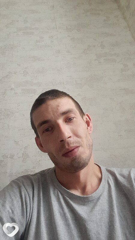 Артём
