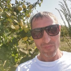 Виталя