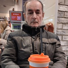 Лукас