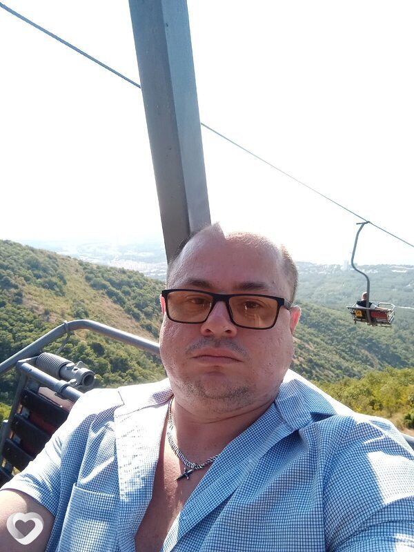 Назар