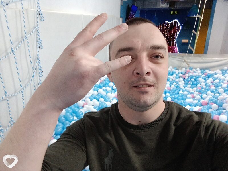 Толя