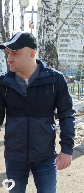 Женя