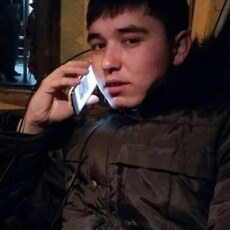 Артём