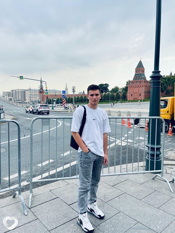 Илюха