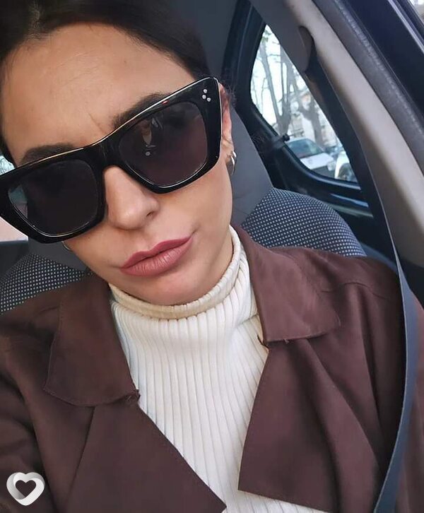 Полина
