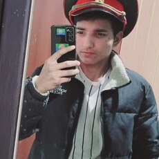 Лёня