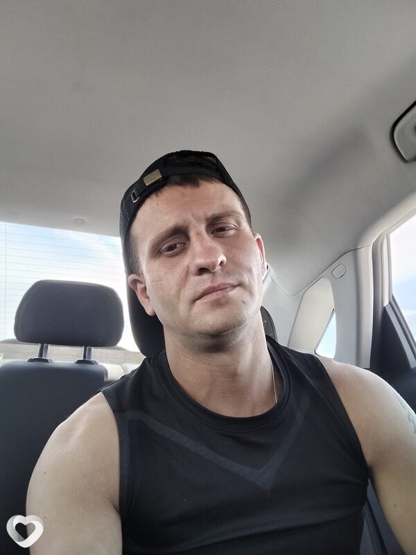 Валя