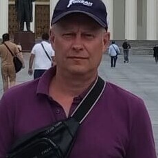 Валя