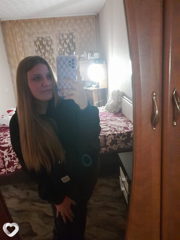 Юля
