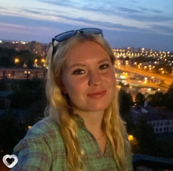 Мила