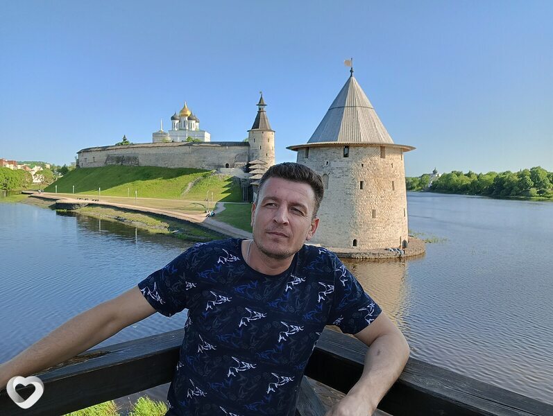 Денис