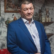 Валя