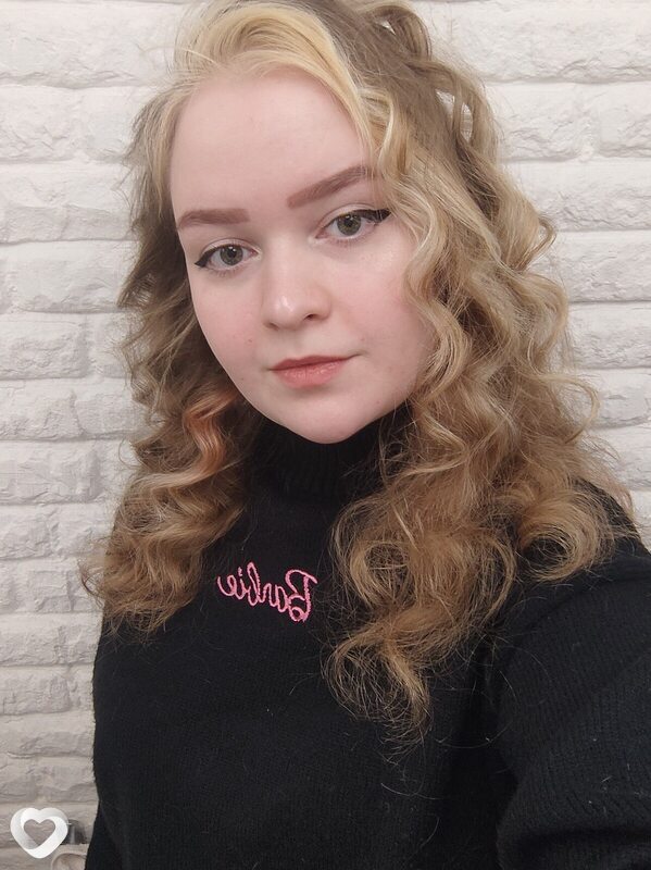 Валя