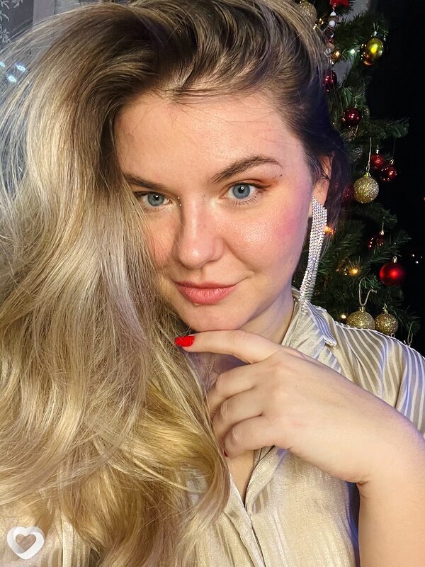 Алина