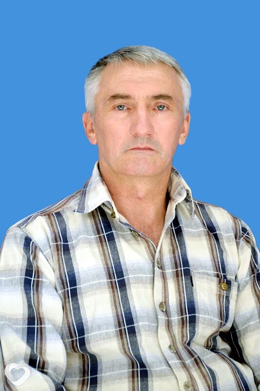 Максим