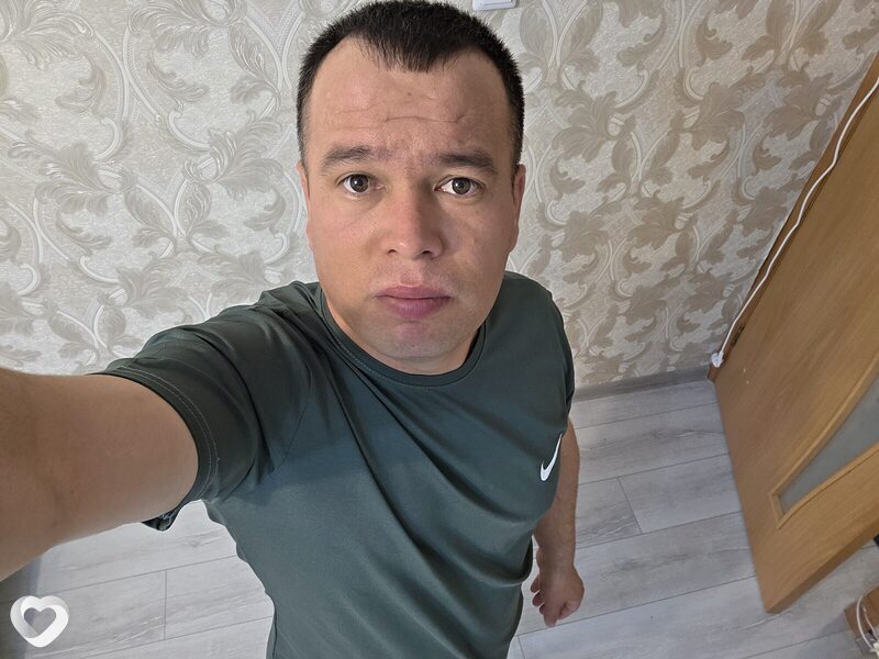 Валя