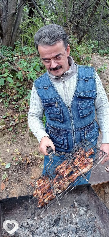 Илья